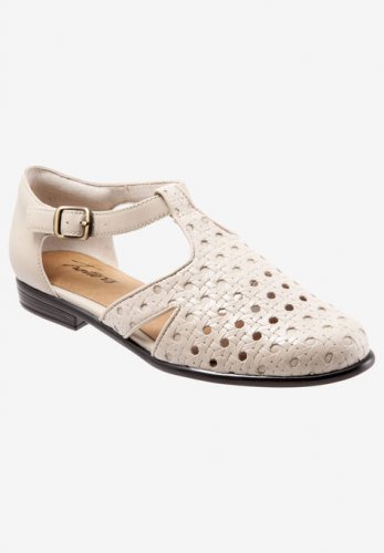 Leatha Open Weave Sandal - Trotters